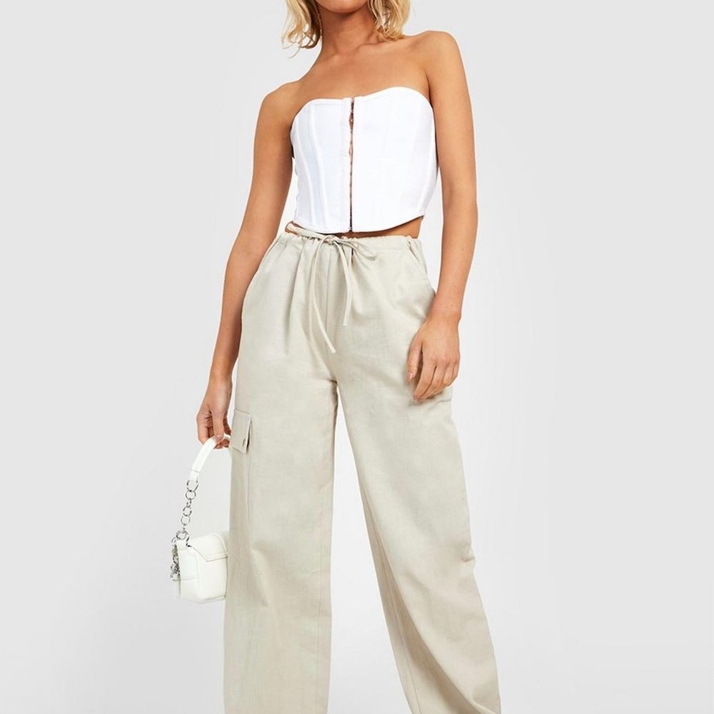 - Draw Cord Baggy Cargo Pants